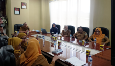 Foto: Suasana rapat koordinasi pengendalian inflasi Pemkab Boltara yang membahas perkembangan harga pangan, ketahanan pangan, dan strategi menjaga stabilitas pasokan komoditas daerah, Senin (8/6).